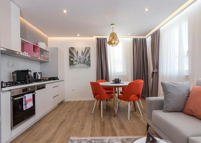 Mayisa Apartments