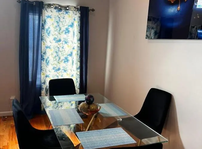 Springview Homes 12Mins From Ewr & 3 Mins From University Hospital