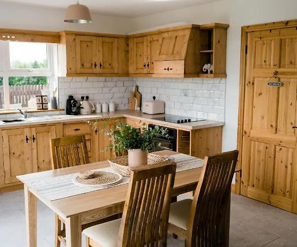 Modern Self Catering Apartment, Miltown Malbay