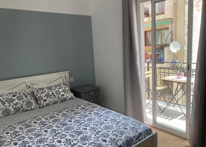 Castle View Apartments