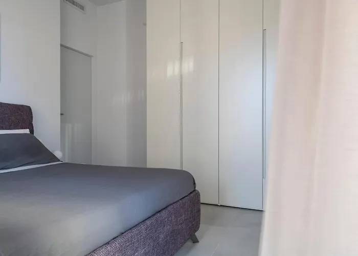 Casa Del Faro - Baia Flaminia