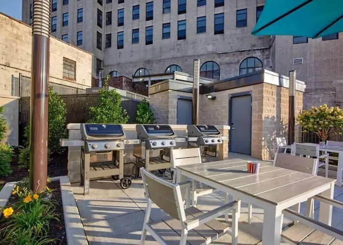 Elegant Main Street Living* Near Nyc