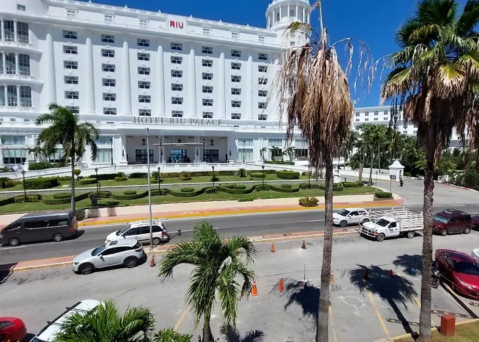 Cancun Suites Apartments - Hotel Zone