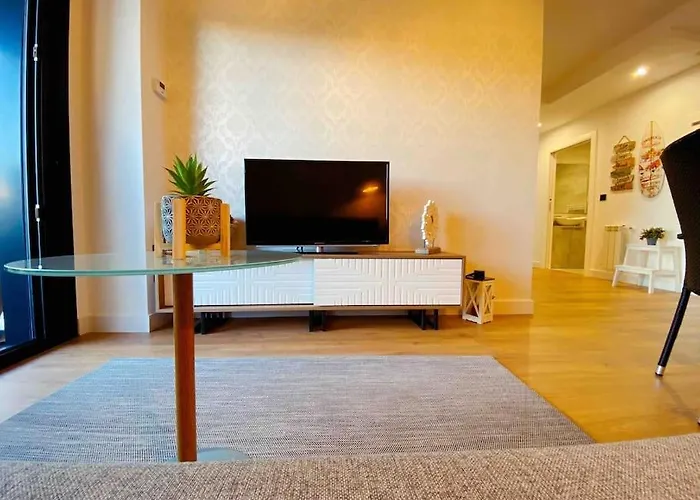 Apartamento En Edificio Nuevo Con Piscina