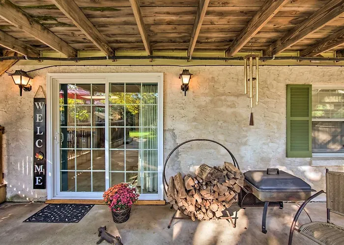 Amish Country Apartment W/ Cozy Fireplace!