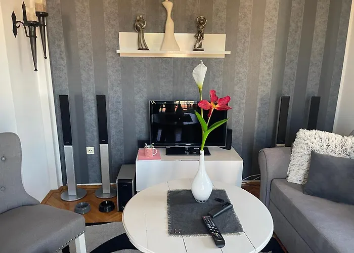 Lea-Lux Apartment