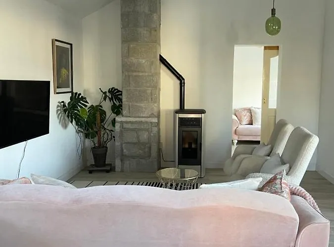 Cosy Apartment With Fire Stove