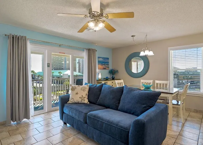 200 Yds To Private Gated Beach Access- 3Br-2Ba- Quiet Location In The Heart Of Destin!
