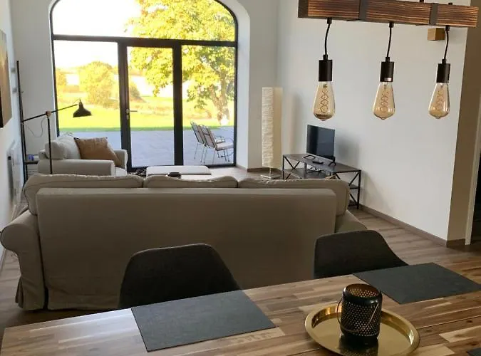 Ferienwohnung 2 Am Herrenhaus Ahrensboek