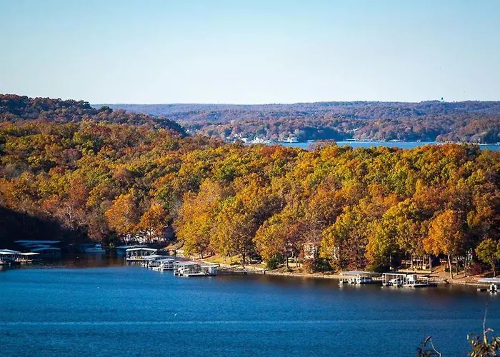 Loft , Boat Dock, 2 Bedrooms , Pet Friendly