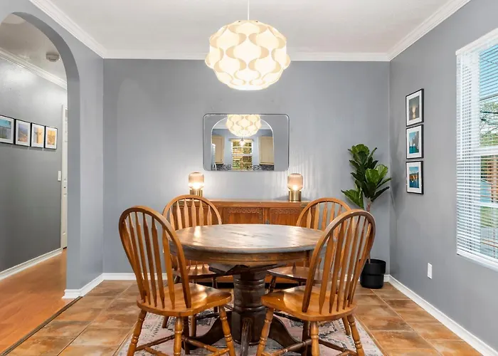 Sunnyside Retreat