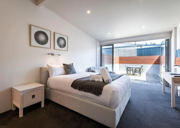 Studio Apartment - 5 Minutes To Hobart Cbd - Free Parking - Free Wifi