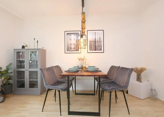 Schoenes Zwei-Zimmer-Apartment In Der Bremer City