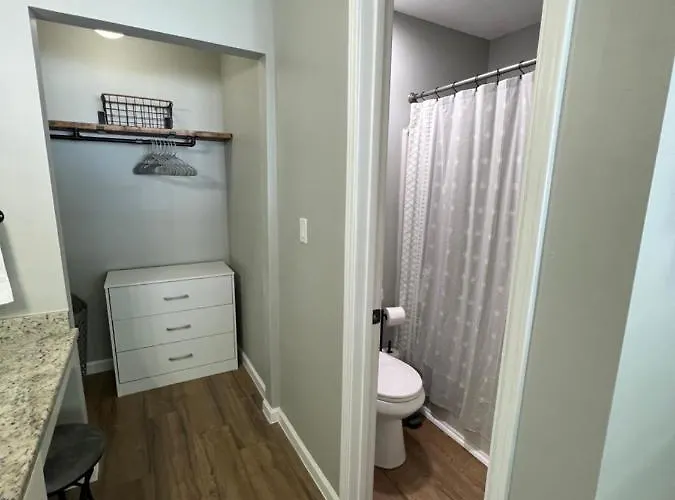 Mid City Condo