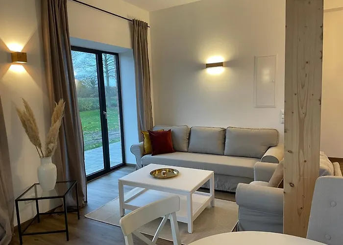 Ferienwohnung 3 Am Herrenhaus Ahrensboek