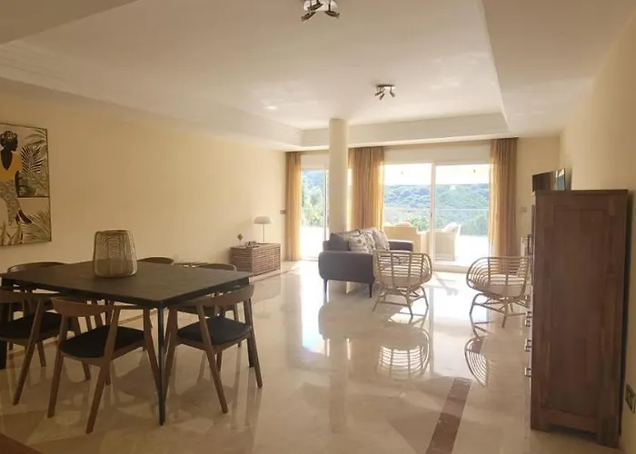Luminoso Apartamento San Roque Golf Club