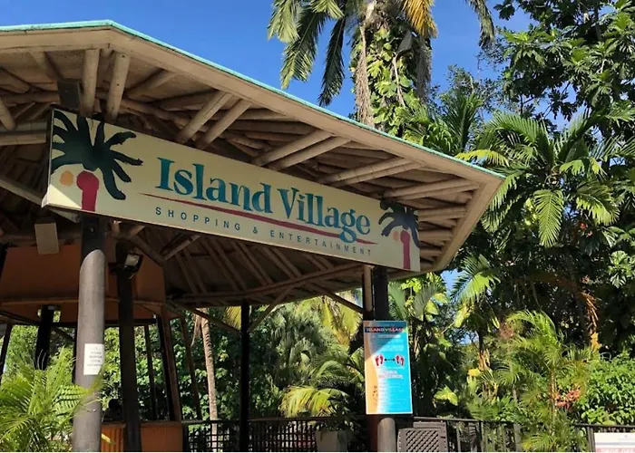 Hummingbird Retreat - Luxury Oceanview Apt, 7-Minute Walk To Beach