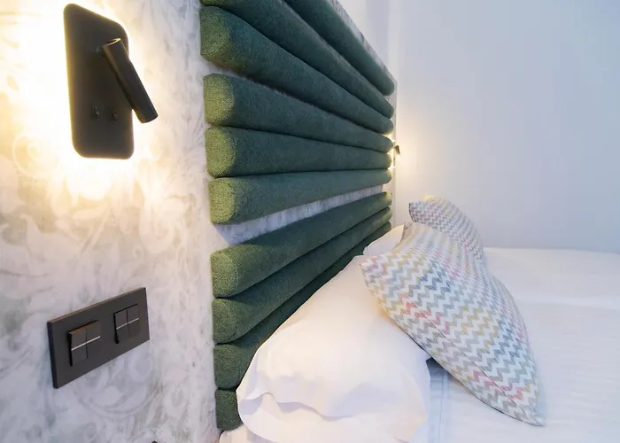 Laguna Home&Suites