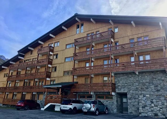 Appartement tout confort et proche du centre -Parking et WIFI gratuits, Linge de maison et de toilette sur demande, Mont Vallon Lodge Méribel Mottaret