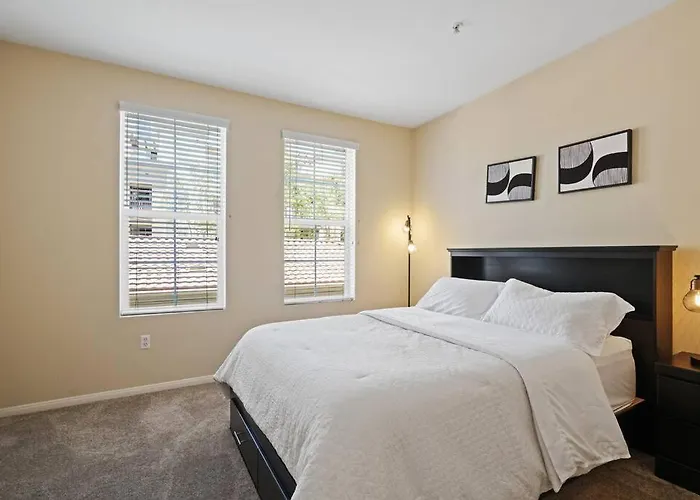 Luxury 2Br/2Ba!5Min To Disney! Angelstadium! Hondacenter.