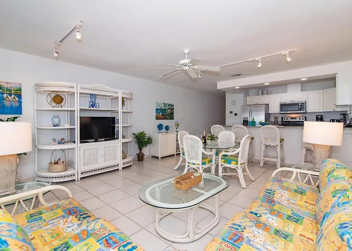 Beach Living At Discovery Point Club