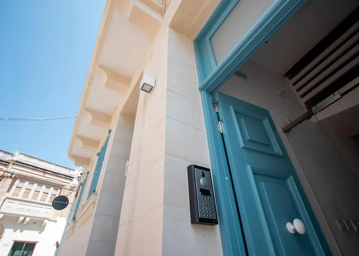 The Three Trees Apartments