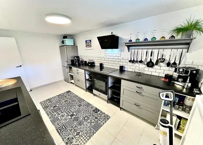 100M2 Fewo Im Haus Am See Mit Garten Bei Potsdam