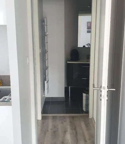 Appartement T2 45 M² En Centre-Ville
