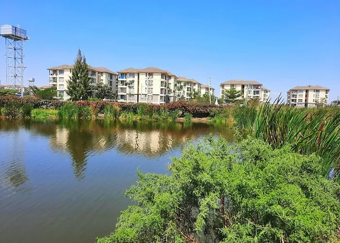 Cozy Nest-2 Bedroomed Apartment Wifi ,Netflix Close To Jkia