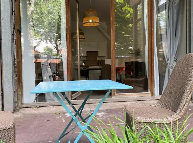 Ravissant Loft Avec Parking Souterrain Gratuit Sur Place