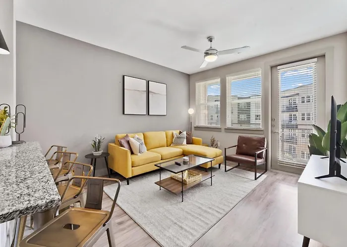 Modern & Chic 1Br Luxury Apts Close To Downtown & Airport
