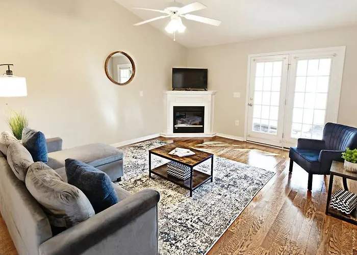 The Home Place & Prime Location Near I-20