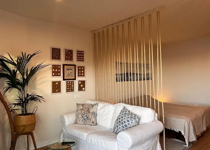 Ocean Dream Apartments - Lovely Sea View Studio Apartment 5Min From Beach