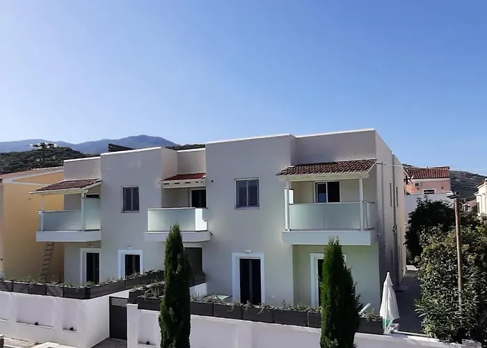 The Central Residence - Kassiopi Corfu Villas