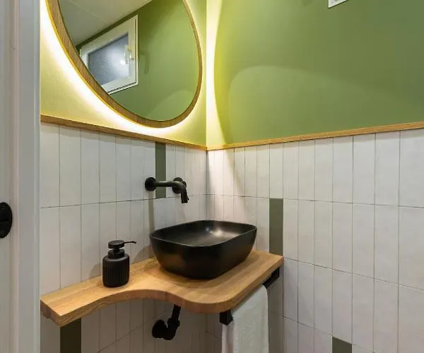 Precioso loft con bañera de isla