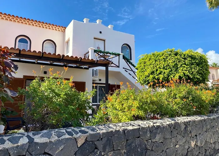 Juangy'S Apartments In Las Adelfas Golf Del Sur