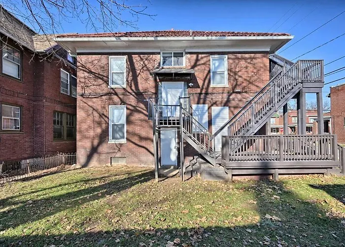 Suites On Seneca - Lovely 2 Bed 1 Bath Apartment