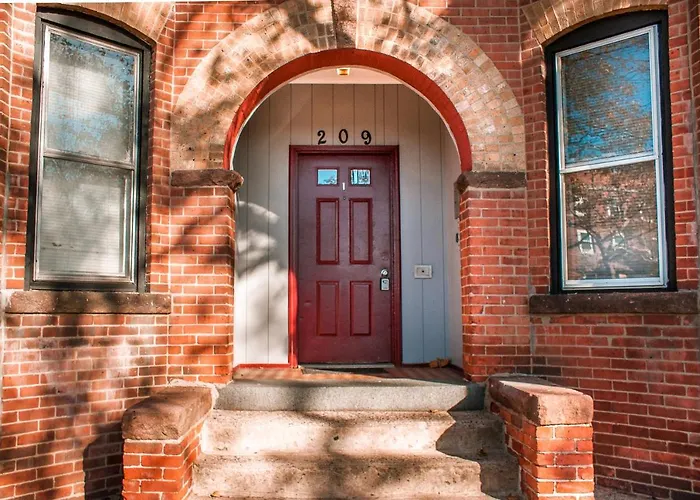 Gorgeous 1Br Wooster Sq. Apt. - Wshr/Dryr, Parking