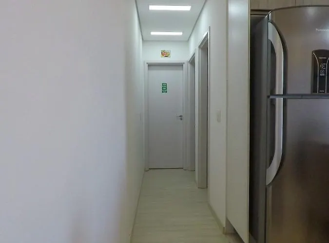 Ape Aconchegante E Seguro