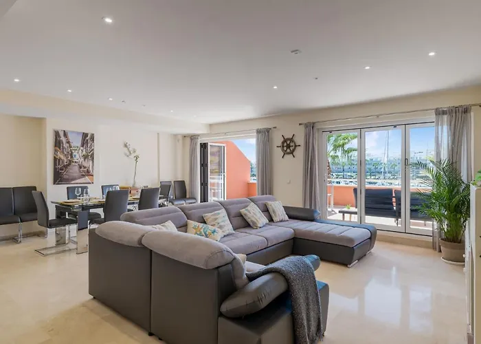 Luxury Penhouse, Sotogrande Marina - Located In An Exclusive Island Of The Marina