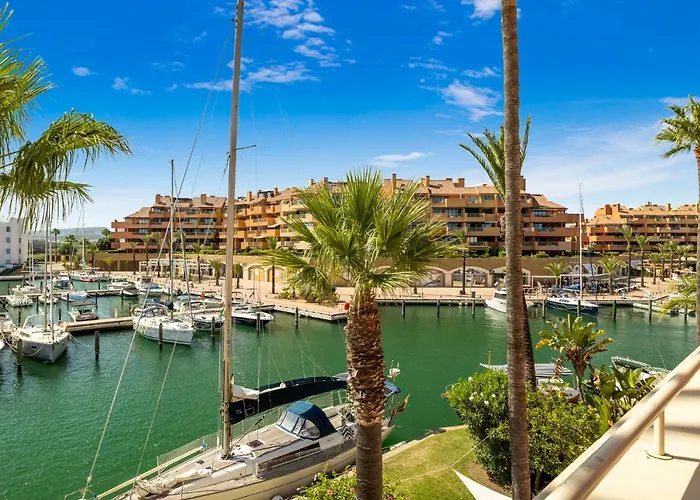 Luxury Penhouse, Sotogrande Marina - Located In An Exclusive Island Of The Marina