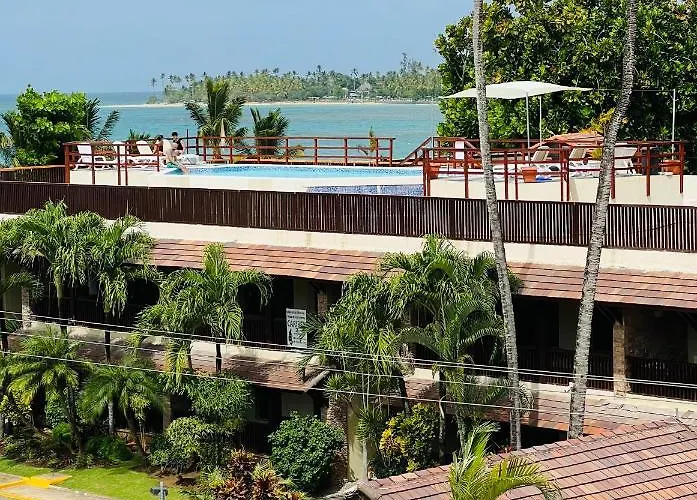 Lovely Beachfront 2 Bedrooms Condo With 2 Pools