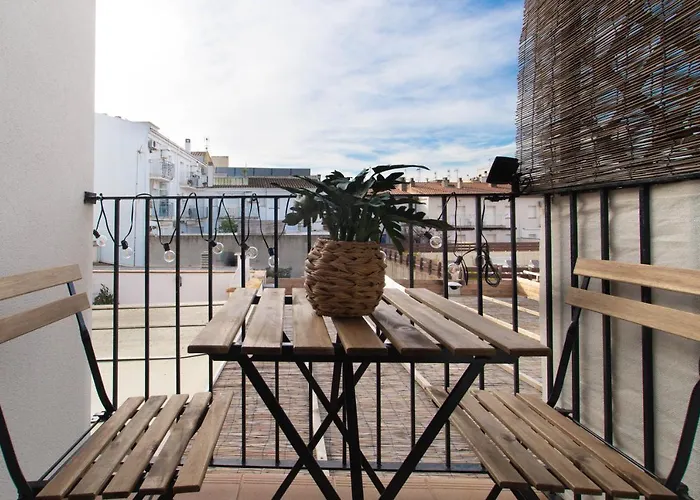 Budget Beach Studio 22