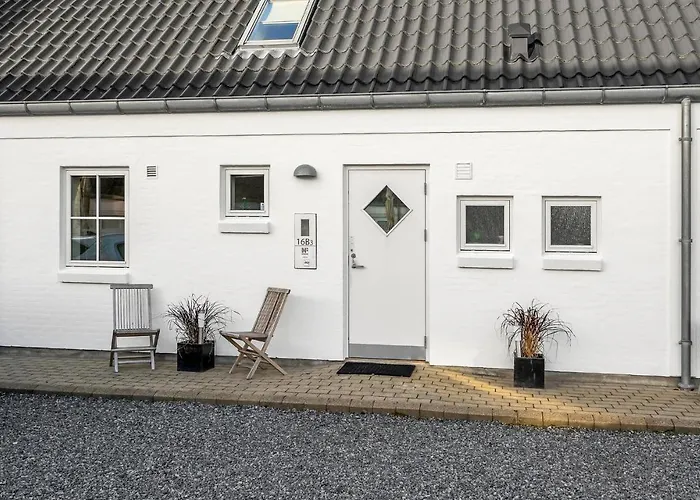 Gorgeous Apartment In Blavand With Sauna