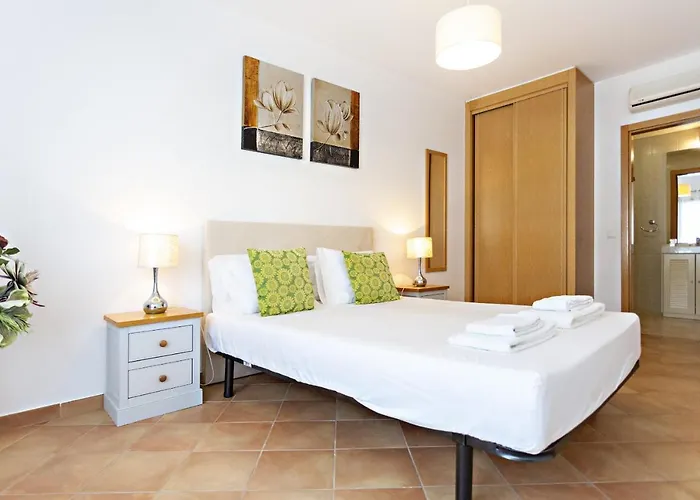 Camelia Apartment