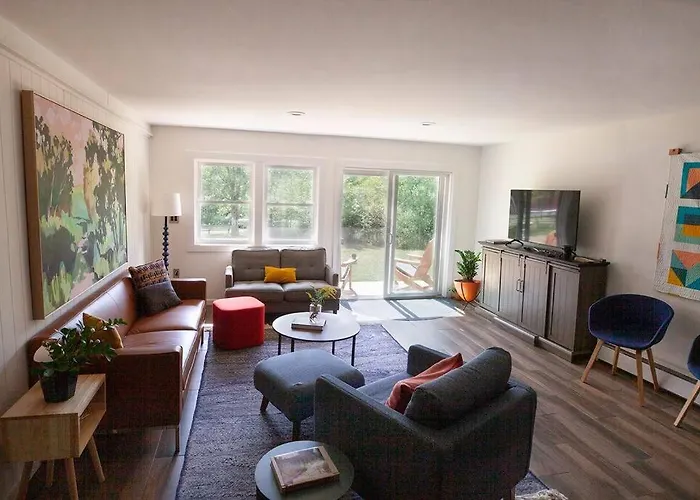 1 Mile To Hunter Mt! Cozy 3 Bedroom