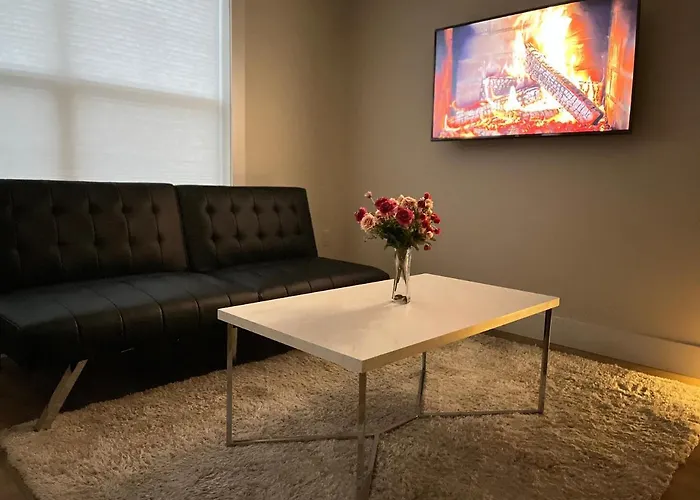City Modern Apartment