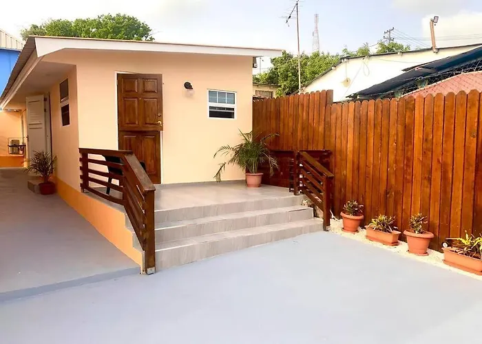 Cozy 1-Bedroom Apartment Close To City Center