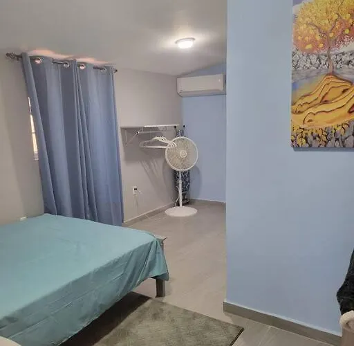 Cozy 1-Bedroom Apartment Close To City Center