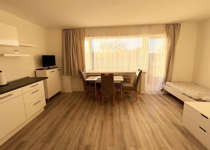 Cozy Apartment With Balcony